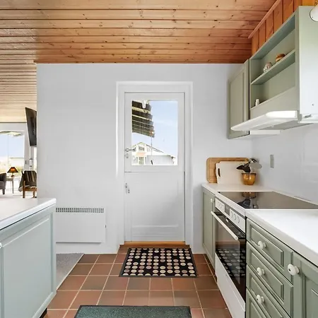 Feriehus Kirsa - 200m To The Fjord By Interhome *